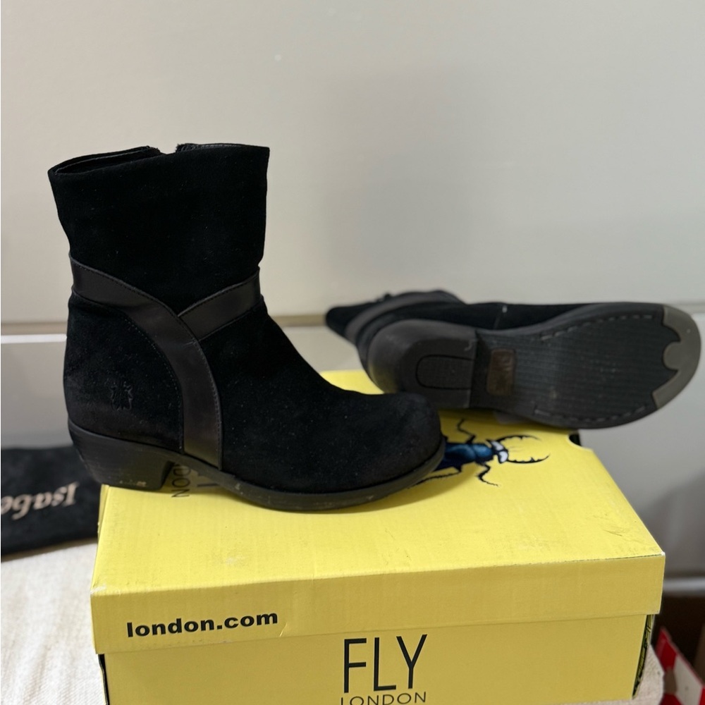 Fly London Women's Suede Black Ankle Booties